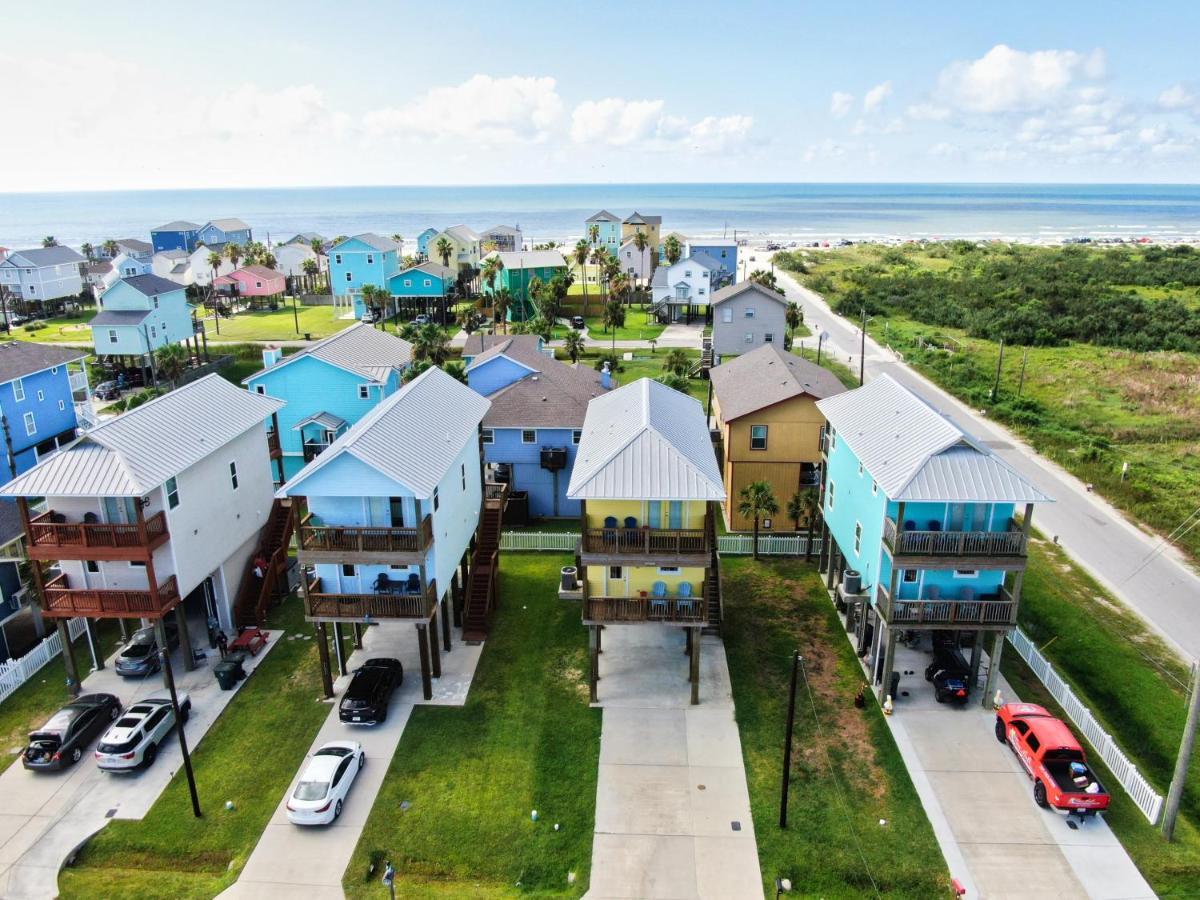 Yellow Beach Haven, Decks, Views, Mere Steps To Sand Galveston Exterior photo